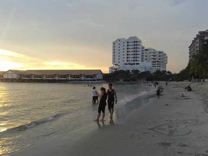 Wonderland Private Pool Villas At Port Dickson Exterior foto